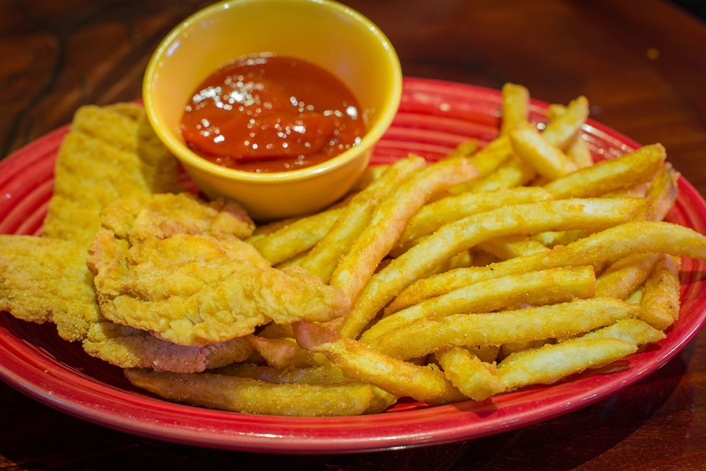 d-chicken-fingers-and-french-fries-las-margaritas